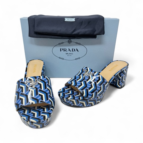 RARE Prada Blue Black White Patent Leather Logo Slides Sandals Mules Heels 41 11 - Picture 1 of 12